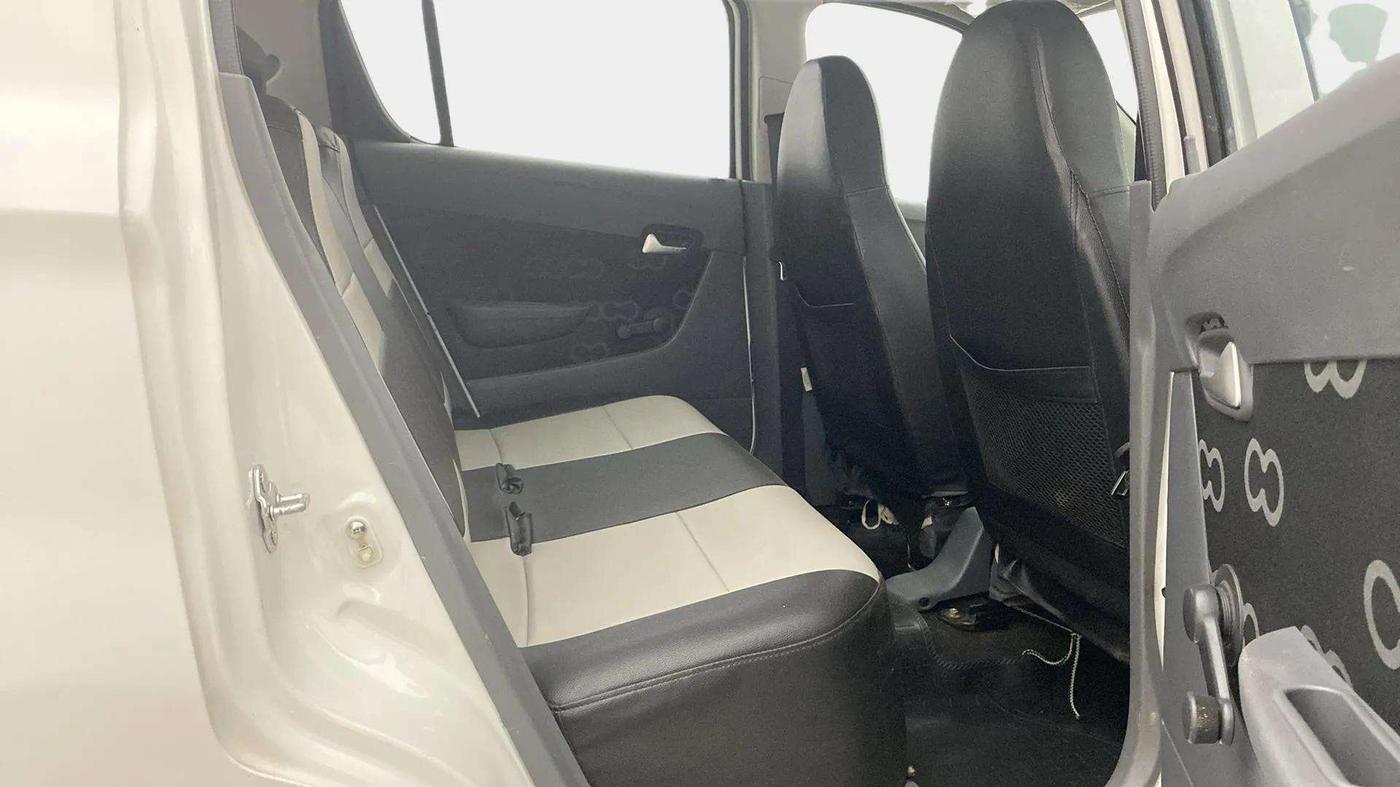 2016 Maruti Alto 800 LXI, Petrol, Manual, 34,025 km, Right Side Rear Door Cabin
