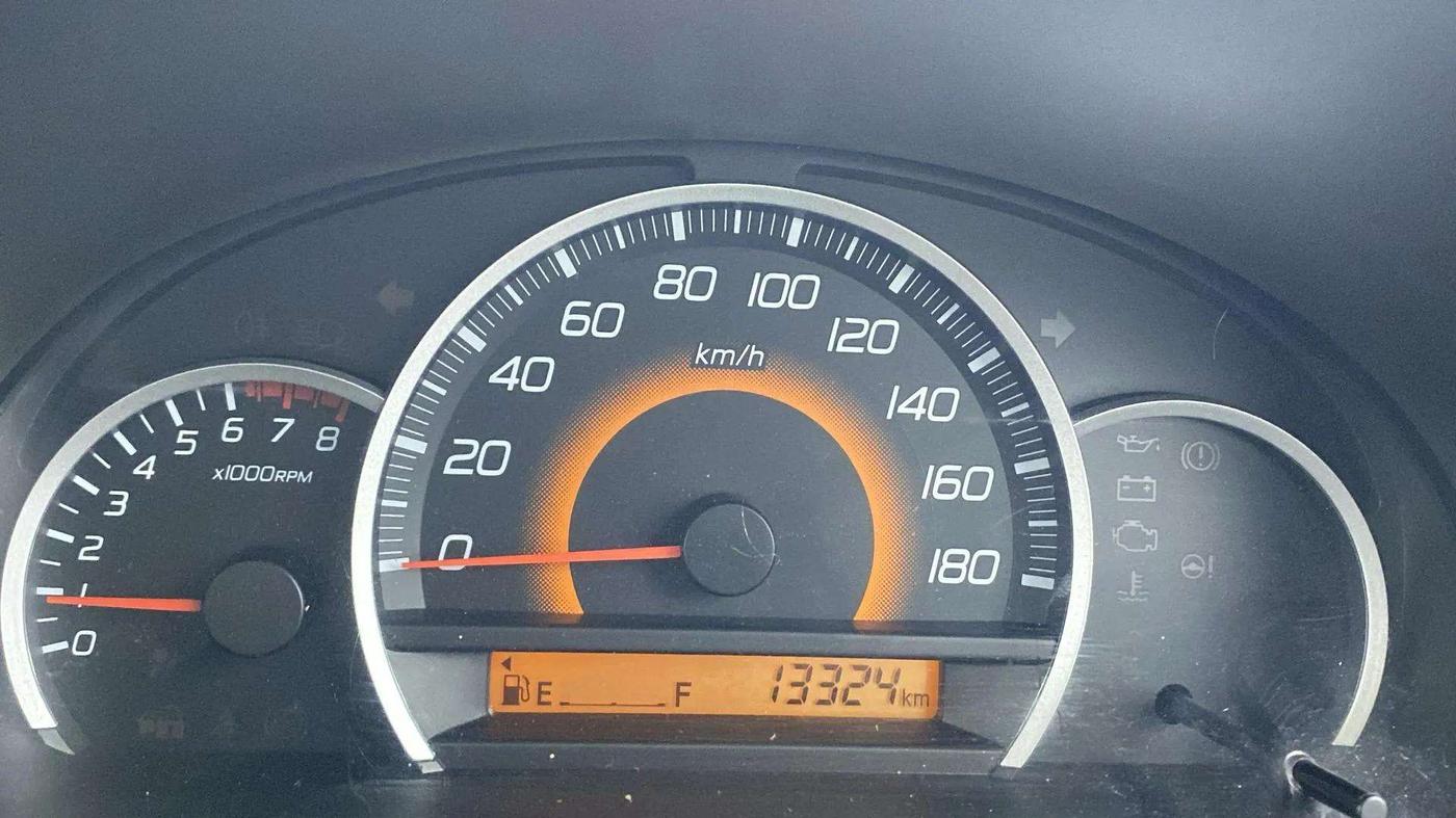 2015 Maruti Wagon R 1.0 VXI, Petrol, Manual, 13,389 km, Odometer Image
