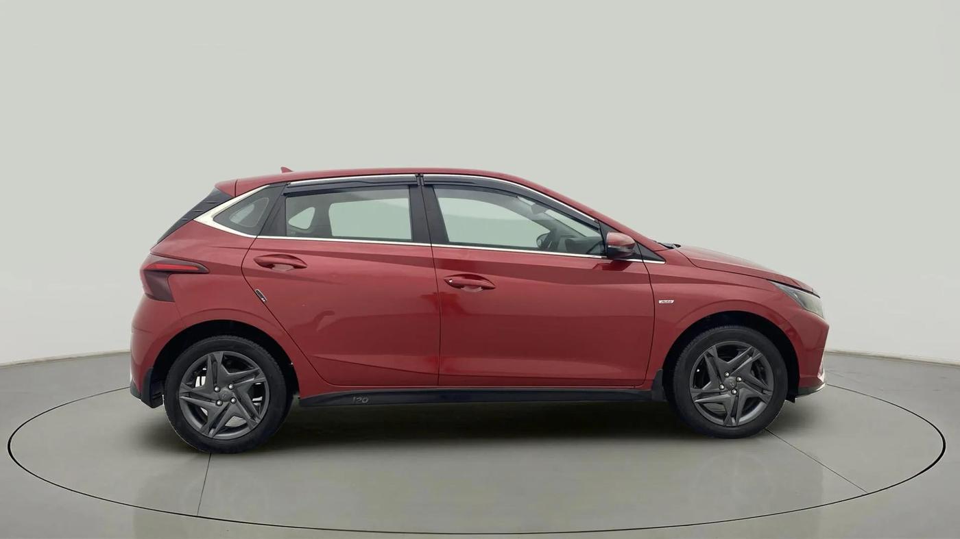 2023 Hyundai NEW I20 SPORTZ 1.2 IVT, Petrol, Automatic, 38,792 km, Right Side View