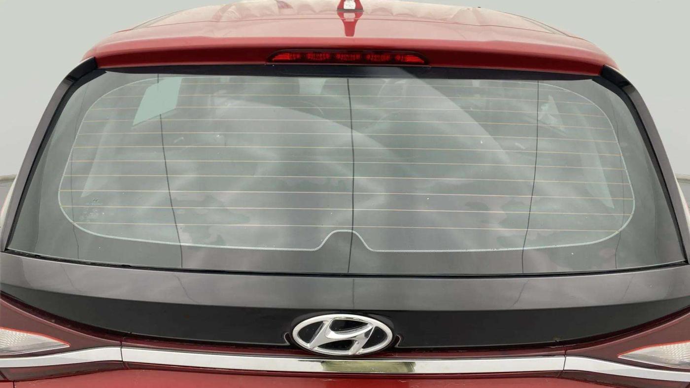2023 Hyundai NEW I20 SPORTZ 1.2 IVT, Petrol, Automatic, 38,792 km, Rear Windshield