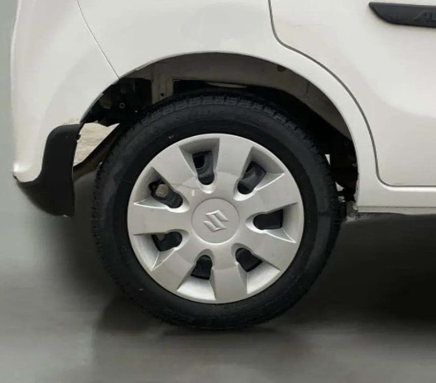 2019 Maruti Alto K10 VXI AMT, Petrol, Automatic, 47,554 km, Right Rear Wheel