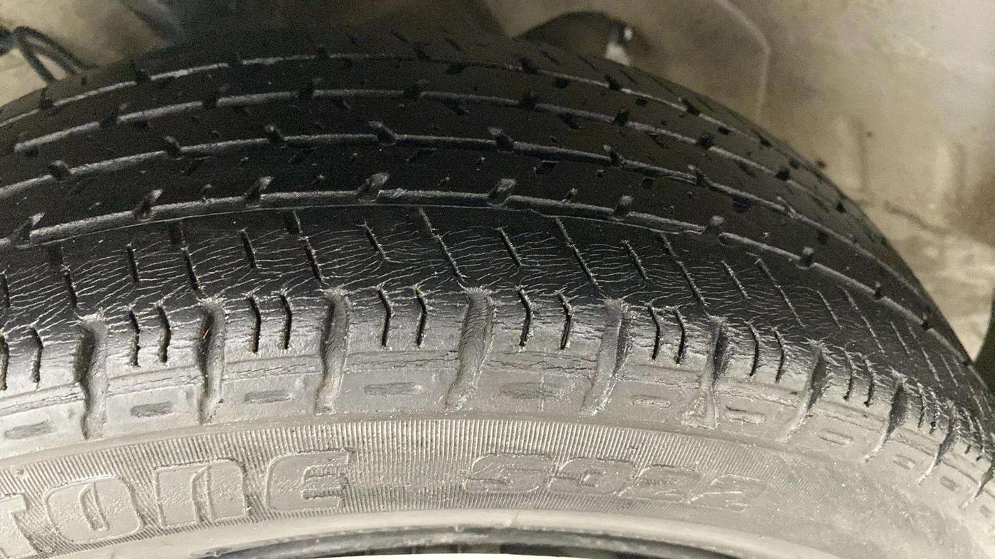 2019 Maruti Alto K10 VXI AMT, Petrol, Automatic, 47,554 km, Left Front Tyre Tread