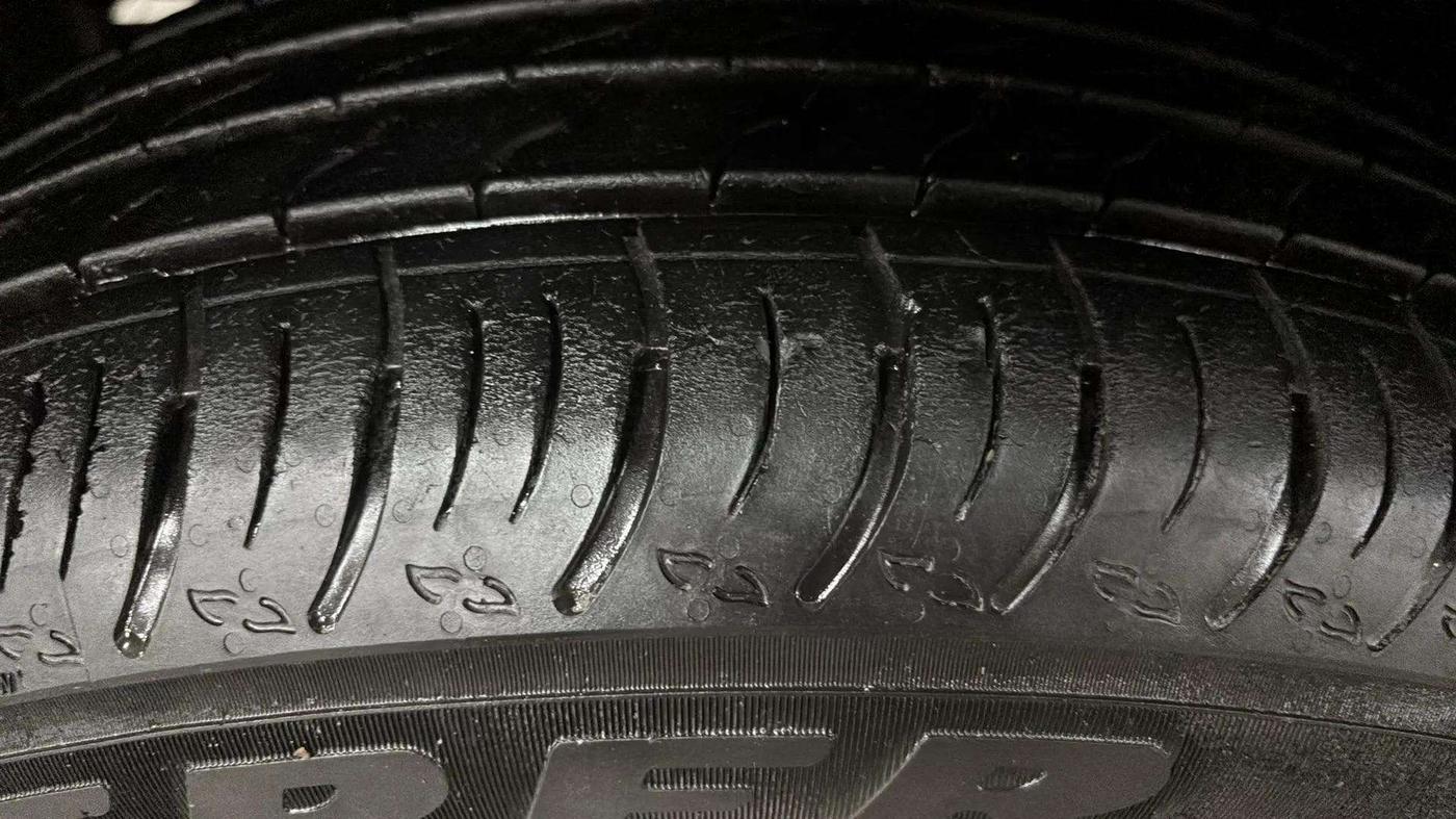2024 Maruti FRONX DELTA CNG 1.2 MT, CNG, Manual, 21,117 km, Left Front Tyre Tread