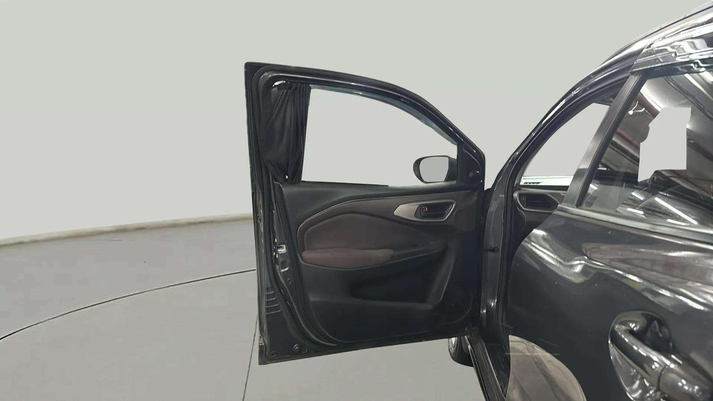 2024 Maruti FRONX DELTA CNG 1.2 MT, CNG, Manual, 21,117 km, LHS Front Door