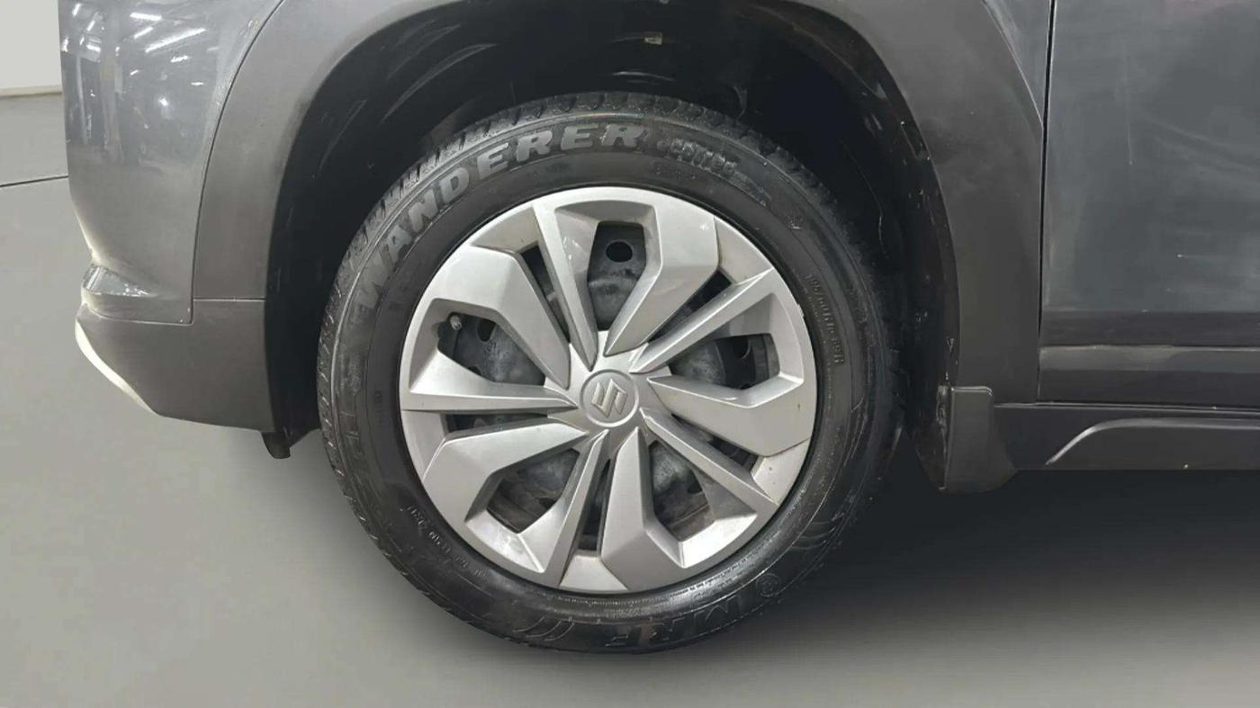 2024 Maruti FRONX DELTA CNG 1.2 MT, CNG, Manual, 21,117 km, Left Front Wheel