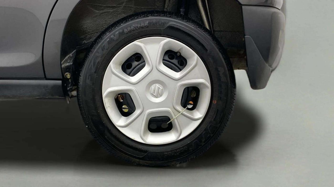 2022 Maruti S PRESSO VXI+, Petrol, Manual, 6,051 km, Left Rear Wheel