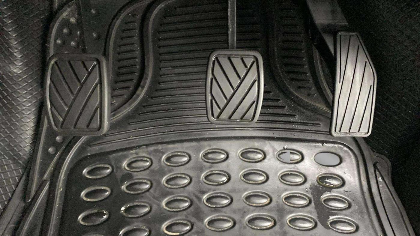 2022 Maruti S PRESSO VXI+, Petrol, Manual, 6,051 km, Pedals