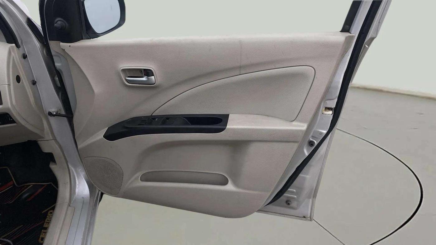 2017 Maruti Celerio VXI CNG, CNG, Manual, 81,256 km, Driver Side Door Panels Control