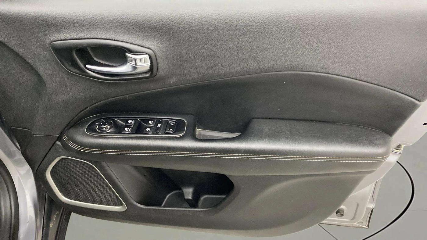 2018 Jeep Compass SPORT 1.4 PETROL, Petrol, Manual, 33,953 km, Driver Side Door Panels Control