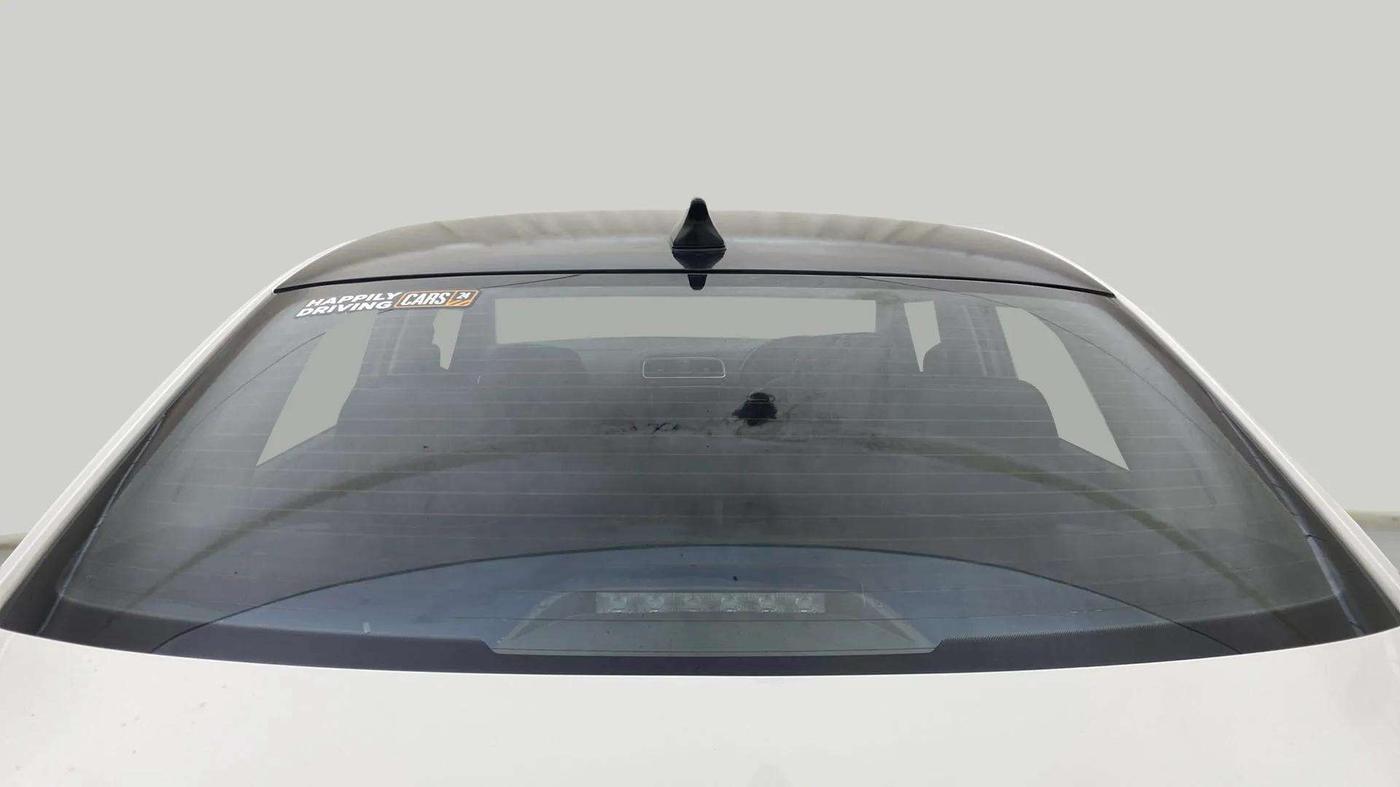2018 Skoda Rapid STYLE 1.6 MPI, Petrol, Manual, 69,568 km, Rear Windshield