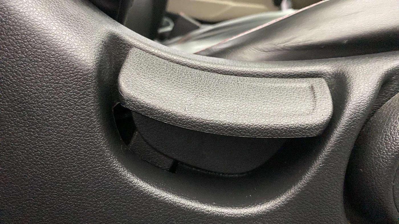 2019 Hyundai Verna 1.6 VTVT SX, Petrol, Manual, 40,286 km, Driver Side Adjustment Panel