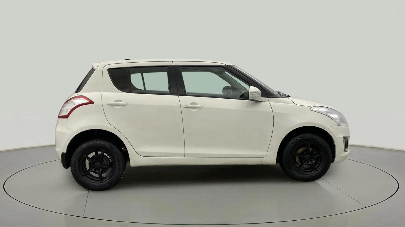 2016 Maruti Swift VXI, Petrol, Manual, 63,370 km, Right Side View