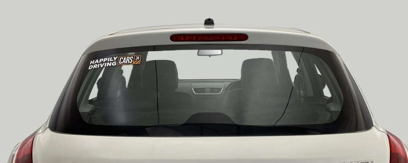 2016 Maruti Swift VXI, Petrol, Manual, 63,370 km, Rear Windshield