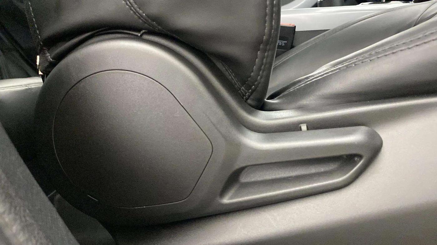 2021 Tata NEXON XMA SUNROOF PETROL, Petrol, Automatic, 20,545 km, Driver Side Adjustment Panel