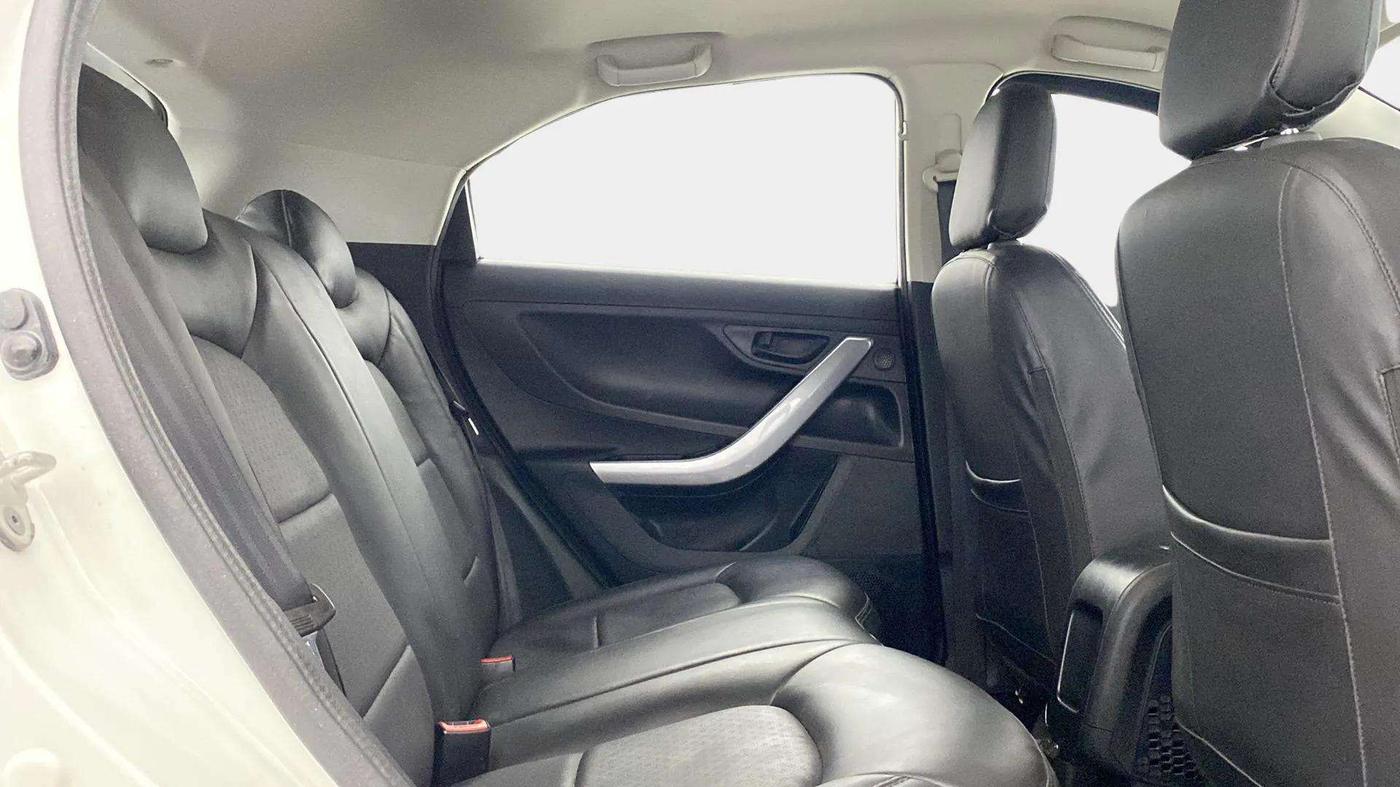 2021 Tata NEXON XMA SUNROOF PETROL, Petrol, Automatic, 20,545 km, Right Side Rear Door Cabin