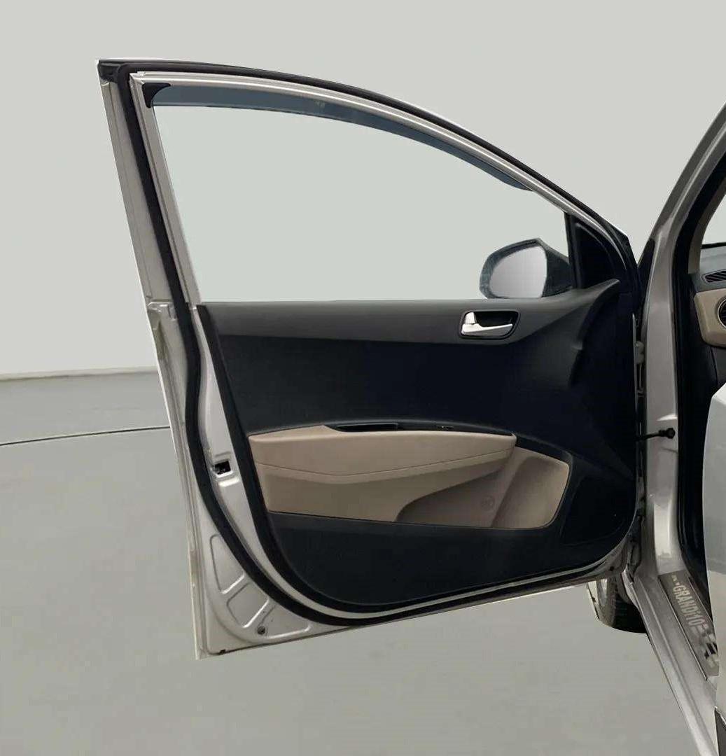 2016 Hyundai Grand i10 ASTA (O) 1.2 KAPPA VTVT, Petrol, Manual, 33,368 km, LHS Front Door