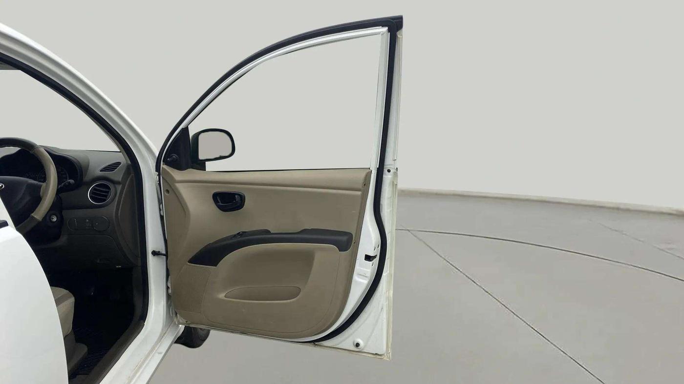 2013 Hyundai i10 ERA 1.1, Petrol, Manual, 63,705 km, RHS Front Door