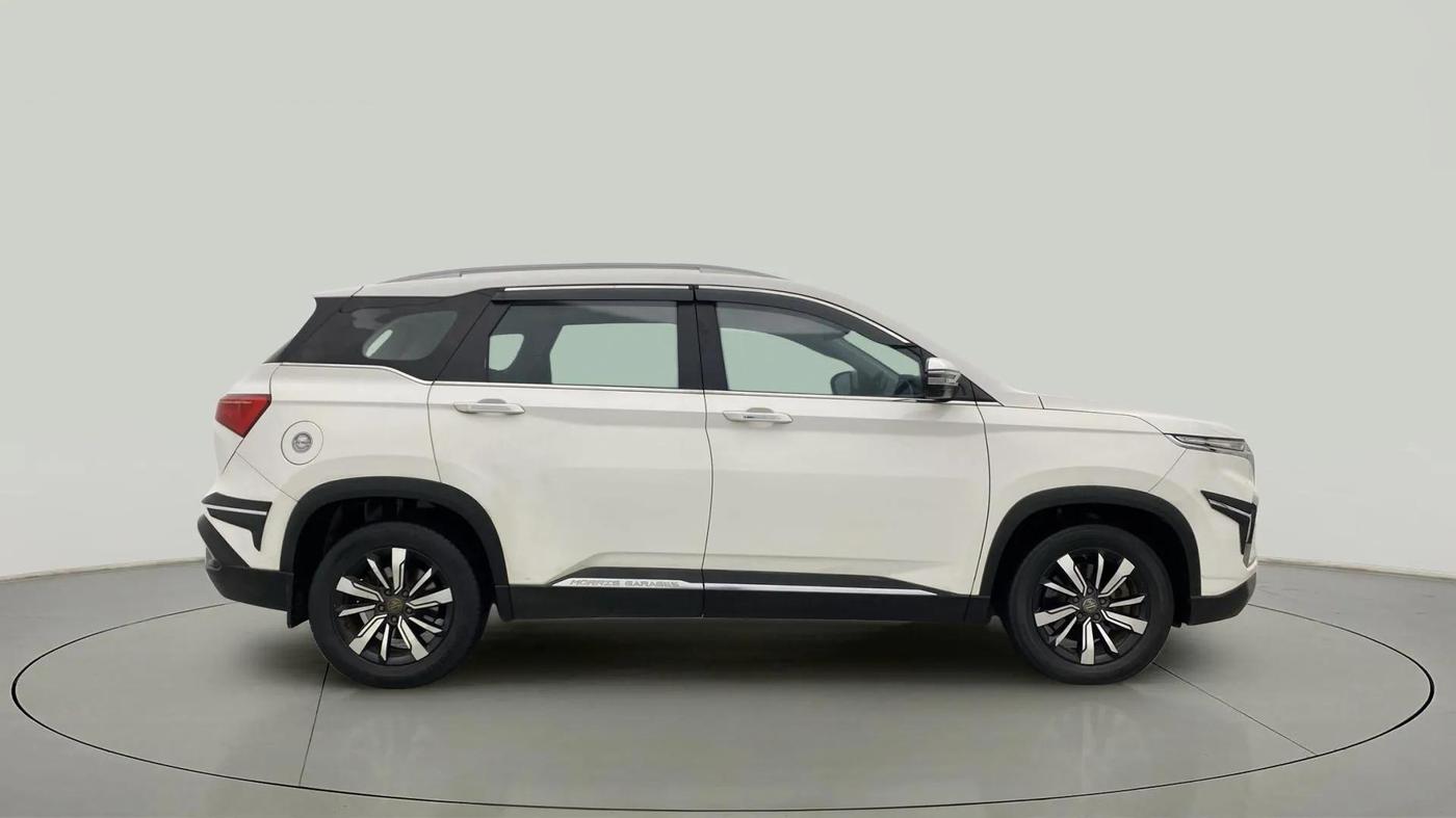 2020 MG HECTOR SHARP 1.5 DCT PETROL, Petrol, Automatic, 62,993 km, Right Side View