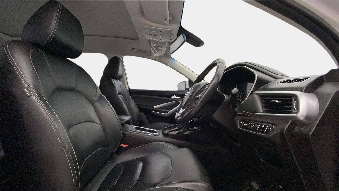 2020 MG HECTOR SHARP 1.5 DCT PETROL, Petrol, Automatic, 62,993 km, Right Side Front Door Cabin
