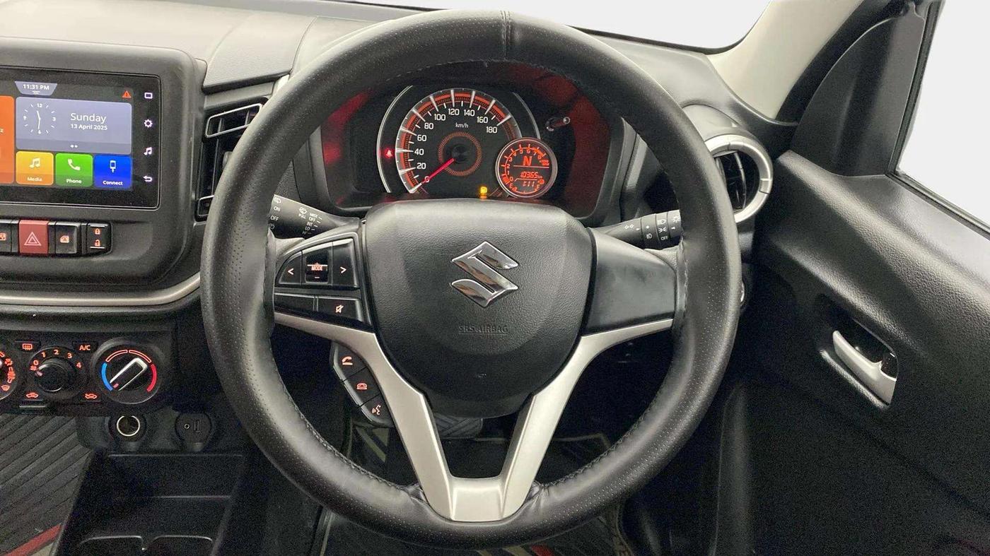 2023 Maruti Celerio ZXI PLUS AGS, Petrol, Automatic, 10,501 km, Steering Wheel Close Up