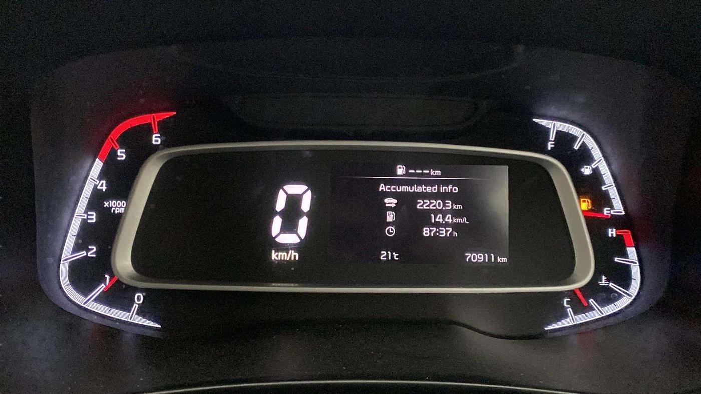 2022 KIA SONET HTX 1.5, Diesel, Manual, 70,942 km, Odometer Image