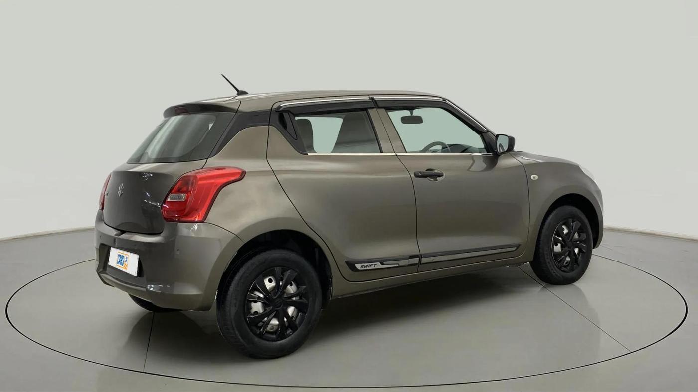 2021 Maruti Swift LXI, Petrol, Manual, 33,461 km, Right Back Diagonal