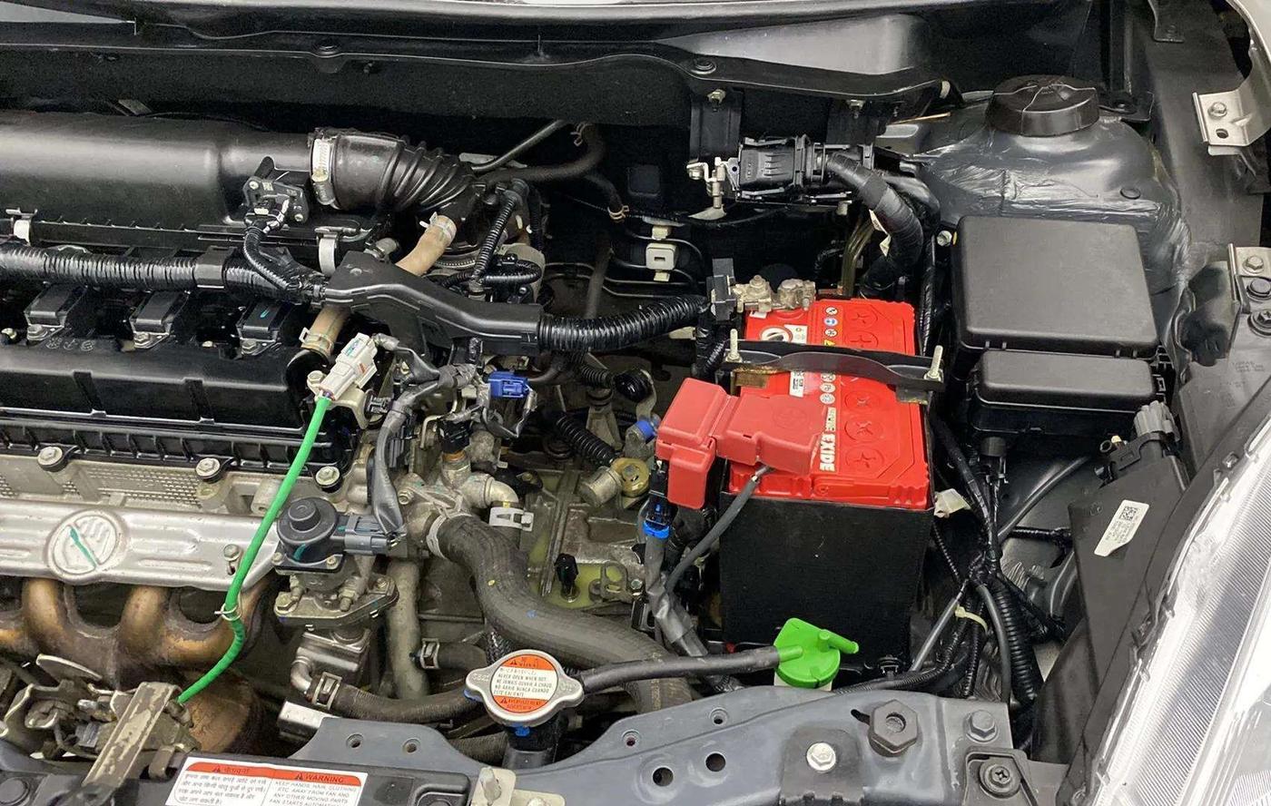 2021 Maruti Swift LXI, Petrol, Manual, 33,461 km, Engine View - Left