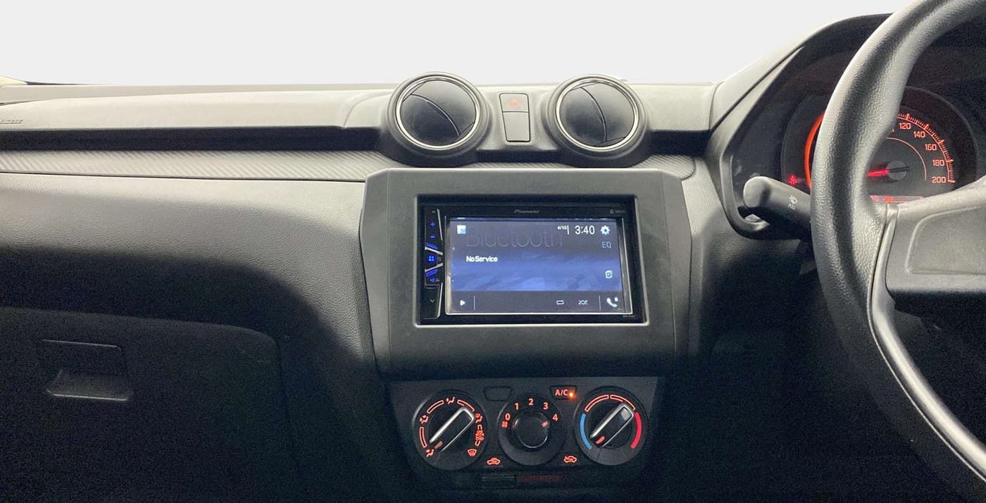 2021 Maruti Swift LXI, Petrol, Manual, 33,461 km, Air Conditioner