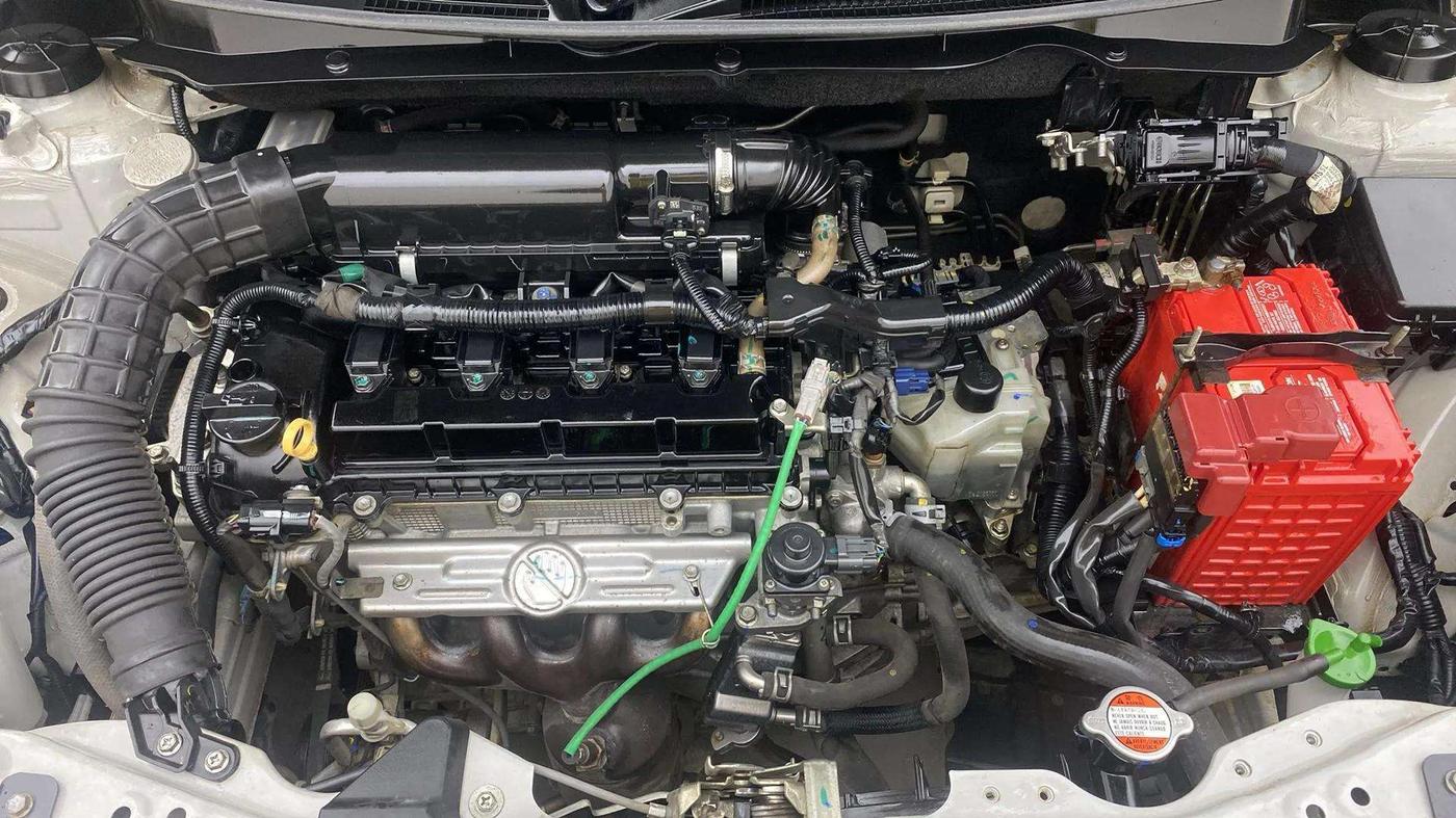 2021 Maruti Swift VXI AMT, Petrol, Automatic, 67,359 km, Engine View