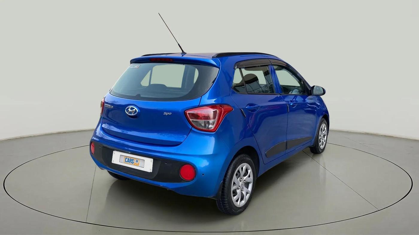 2017 Hyundai Grand i10 SPORTZ 1.2 KAPPA VTVT, Petrol, Manual, 30,913 km, Right Back Diagonal