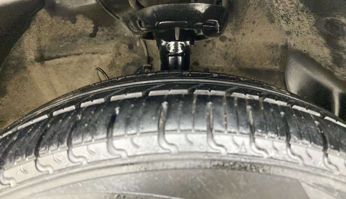 2022 Hyundai GRAND I10 NIOS SPORTZ 1.2 KAPPA VTVT, Petrol, Manual, 47,246 km, Right Front Tyre Tread