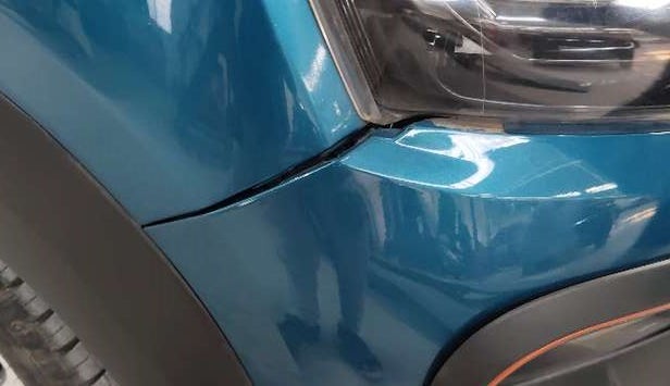 2020 Renault Kwid CLIMBER 1.0 (O), Petrol, Manual, 24,292 km, Front bumper - Bumper cladding minor damage/missing