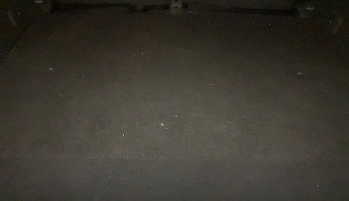 2017 Renault Captur RXT PETROL DUAL TONE, Petrol, Manual, 53,644 km, Boot Inside