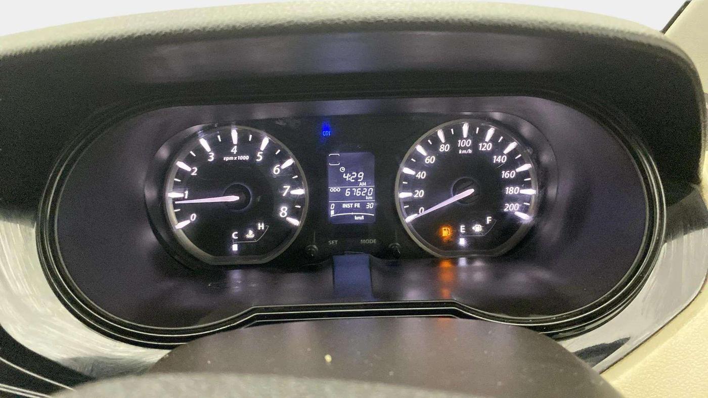 2017 Tata Zest XMS PETROL, Petrol, Manual, 68,026 km, Odometer Image