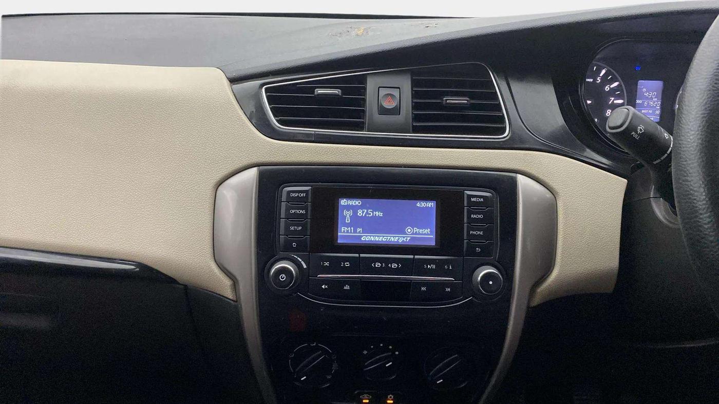 2017 Tata Zest XMS PETROL, Petrol, Manual, 68,026 km, Air Conditioner