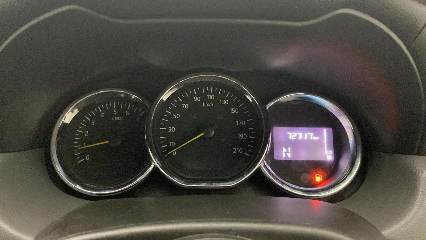 2017 Renault Duster RXS CVT, Petrol, Automatic, 72,666 km, Odometer Image