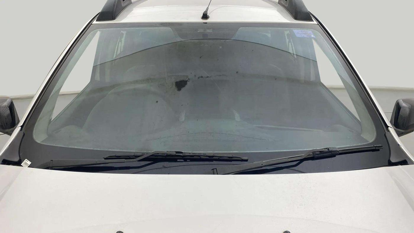2017 Renault Duster RXS CVT, Petrol, Automatic, 72,666 km, Front Windshield