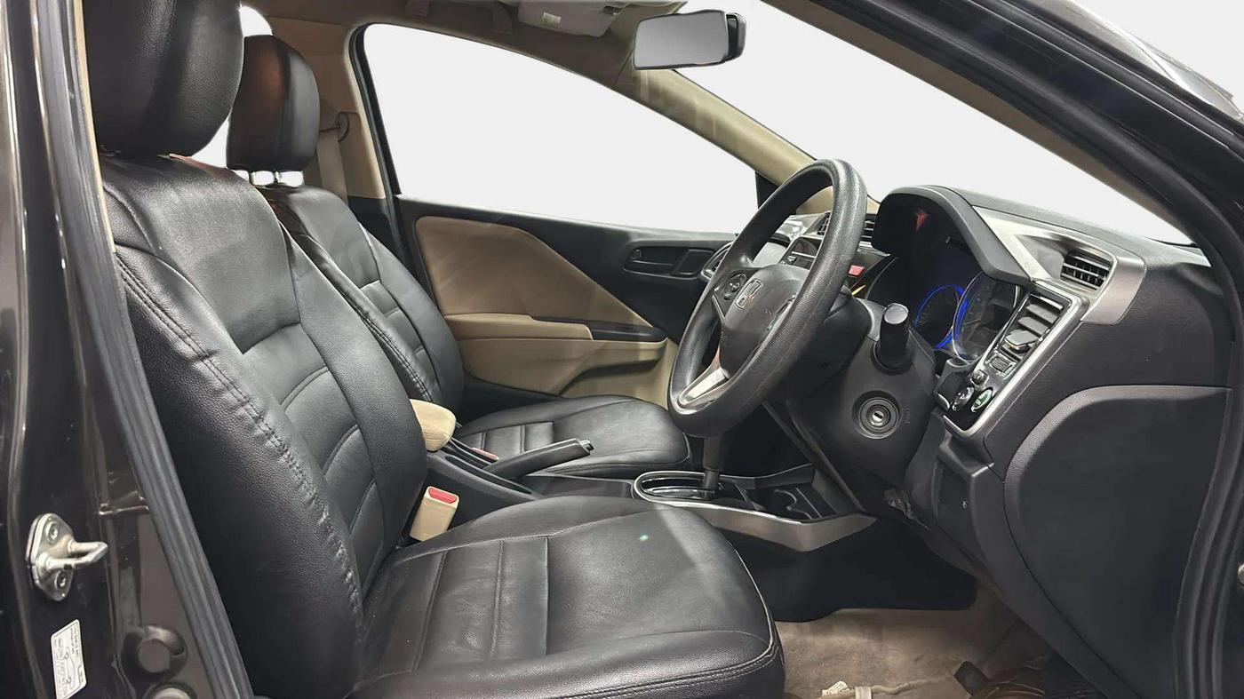 2015 Honda City 1.5L I-VTEC SV CVT, Petrol, Automatic, 41,714 km, Right Side Front Door Cabin