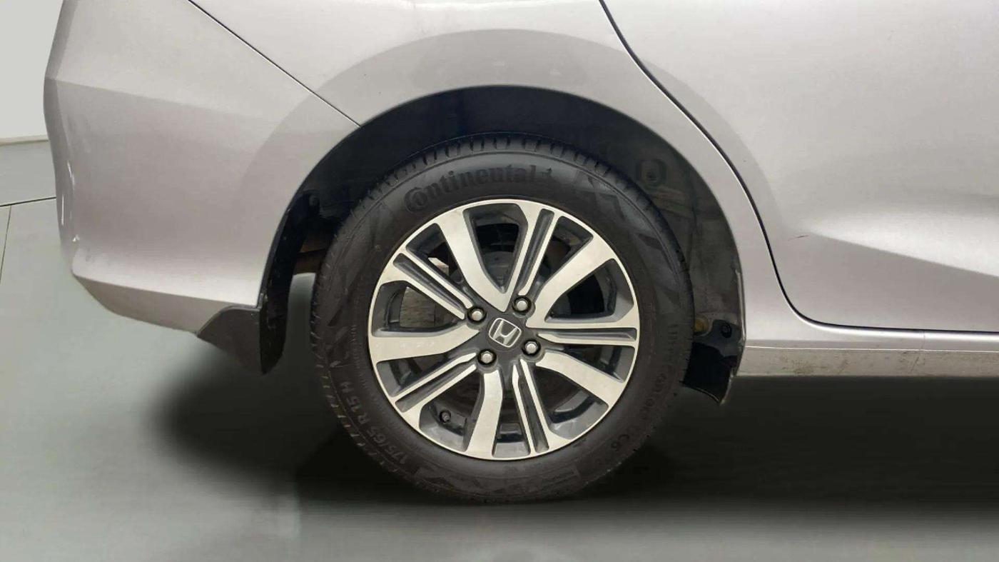 2022 Honda Amaze 1.2L I-VTEC VX CVT, Petrol, Automatic, 64,924 km, Right Rear Wheel