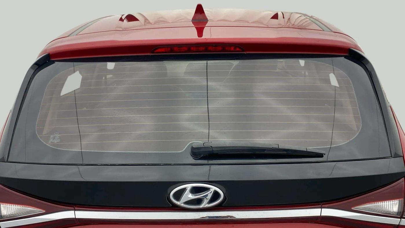 2021 Hyundai NEW I20 ASTA 1.2 AT, Petrol, Automatic, 59,191 km, Rear Windshield