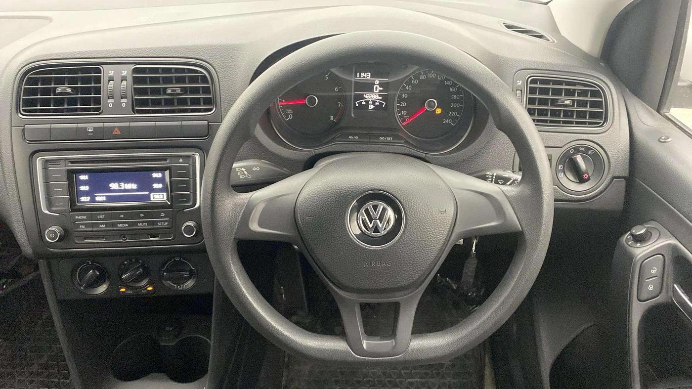 2019 Volkswagen Polo COMFORTLINE 1.0L MPI, Petrol, Manual, 42,287 km, Steering Wheel Close Up