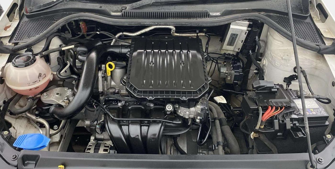 2019 Volkswagen Polo COMFORTLINE 1.0L MPI, Petrol, Manual, 42,287 km, Engine View