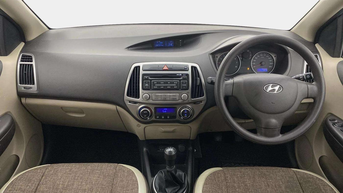 2013 Hyundai i20 MAGNA (O) 1.2, Petrol, Manual, 53,894 km, Dashboard