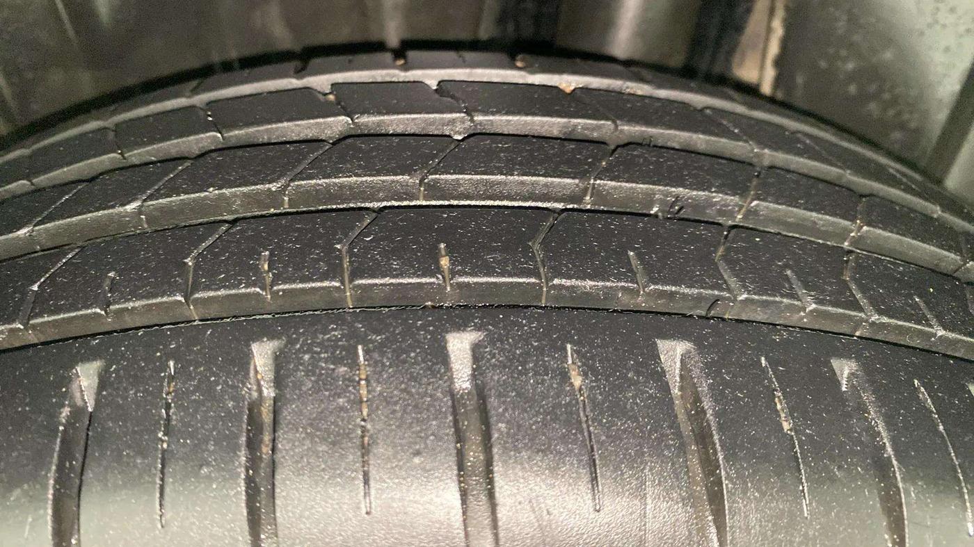 2023 Toyota Glanza G E-CNG, CNG, Manual, 8,183 km, Left Rear Tyre Tread