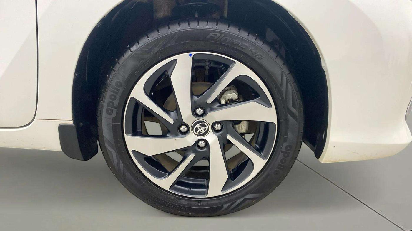 2023 Toyota Glanza G E-CNG, CNG, Manual, 8,183 km, Right Front Wheel