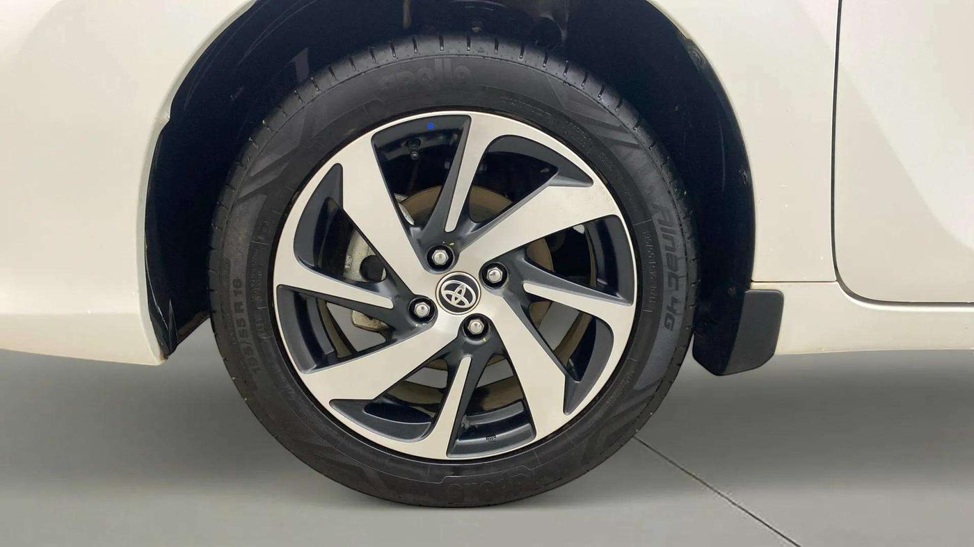 2023 Toyota Glanza G E-CNG, CNG, Manual, 8,183 km, Left Front Wheel