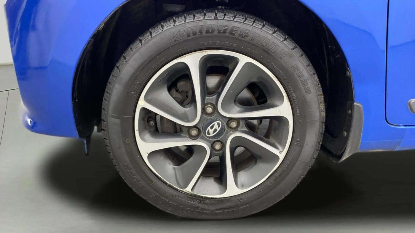 2018 Hyundai Grand i10 SPORTZ (O) AT 1.2 KAPPA VTVT, Petrol, Automatic, 48,930 km, Left Front Wheel