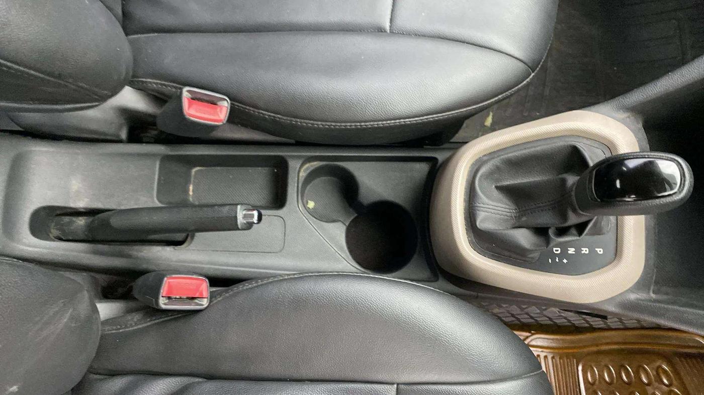 2018 Hyundai Grand i10 SPORTZ (O) AT 1.2 KAPPA VTVT, Petrol, Automatic, 48,930 km, Gear Lever