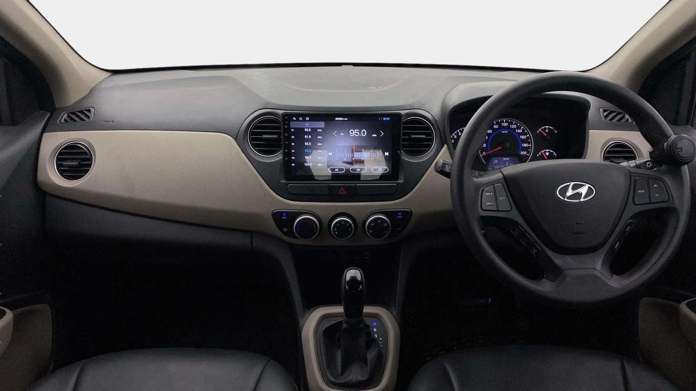 2018 Hyundai Grand i10 SPORTZ (O) AT 1.2 KAPPA VTVT, Petrol, Automatic, 48,930 km, Dashboard