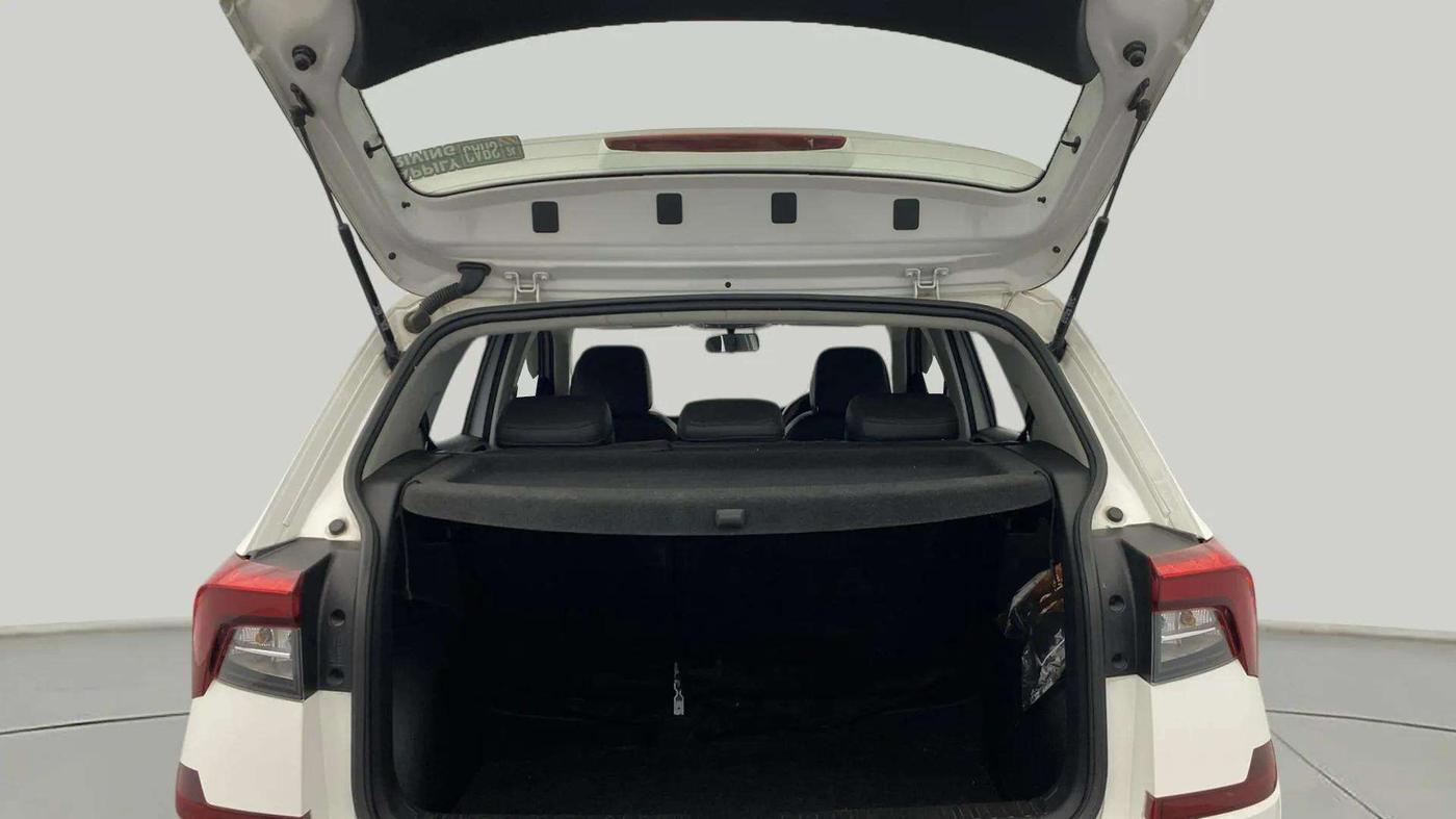 2022 Skoda KUSHAQ AMBITION 1.0L TSI MT, Petrol, Manual, 43,744 km, Boot Open Zoomed View